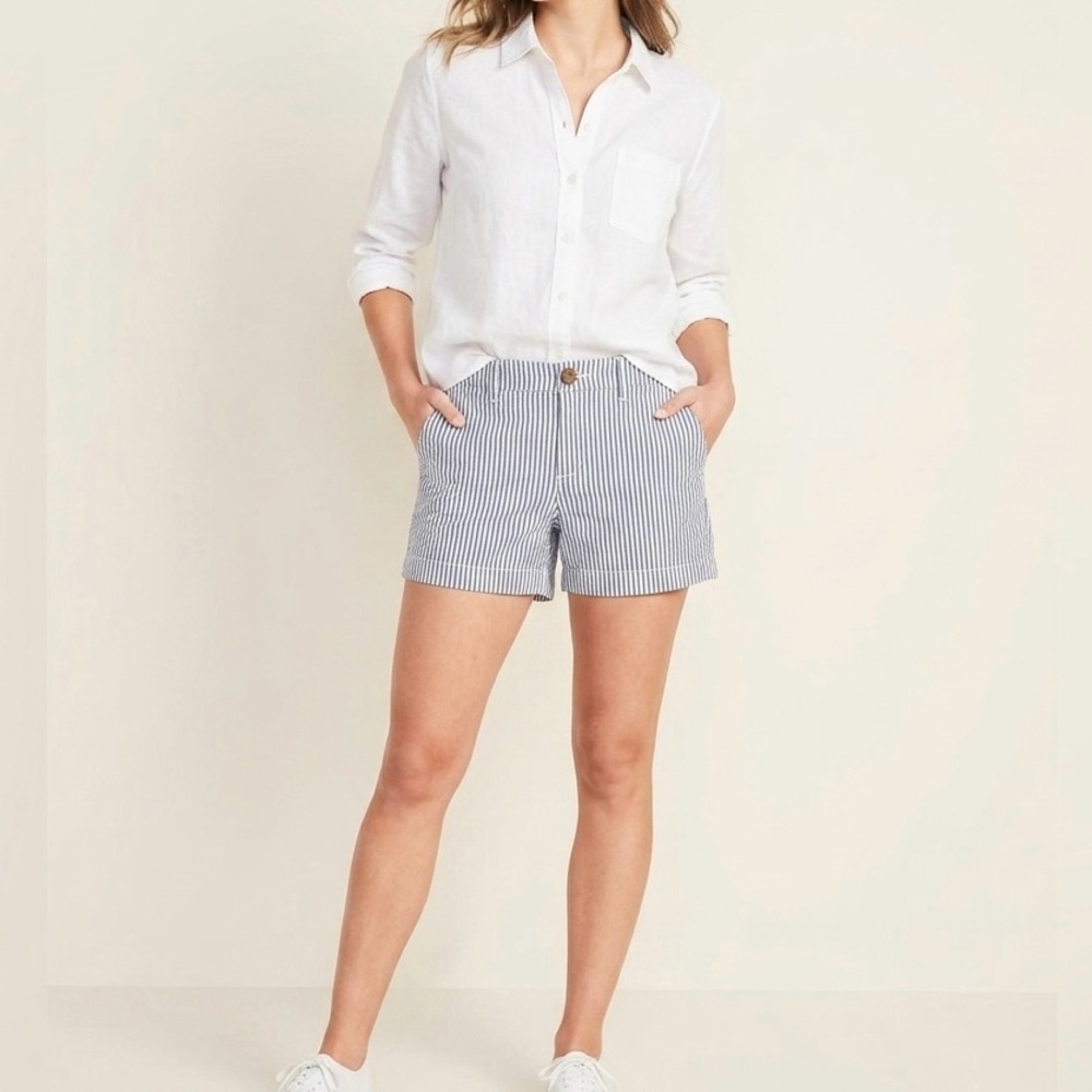 Old Navy Women’s Striped Shorts Size 4 Navy Blue White NWOT Chino Summer Preppy